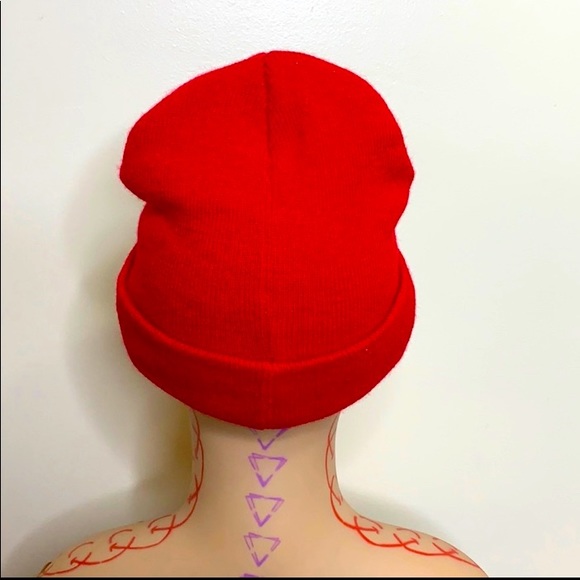 Victoria’s Secret | Victoria Sport RED Acrylic Beanie | Athleisure Division HAT - Picture 6 of 9